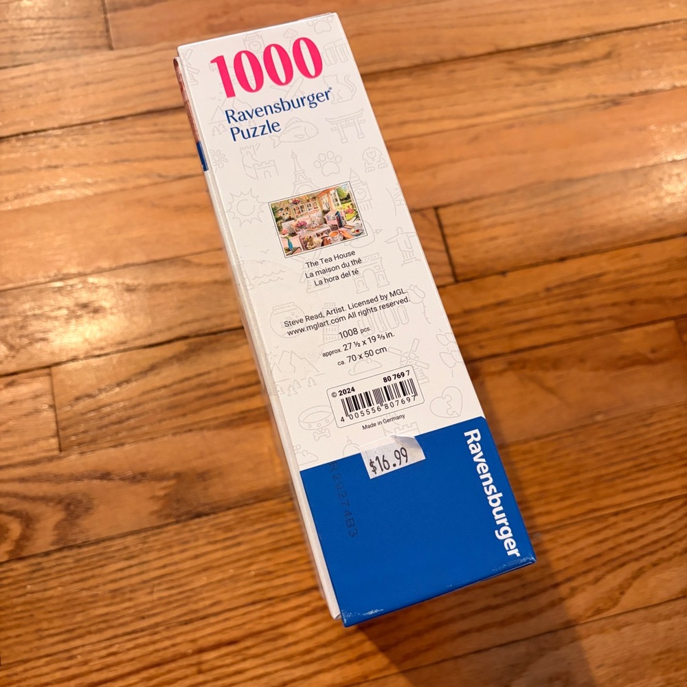 Ravensburger Cozy Living Room Puzzle - 1000 Pieces - Picture 2 of 3